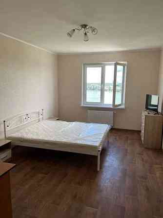 Оренда Квартира 1-кімнатна, 14/25 поверх на ул. Ревуцкого Київ