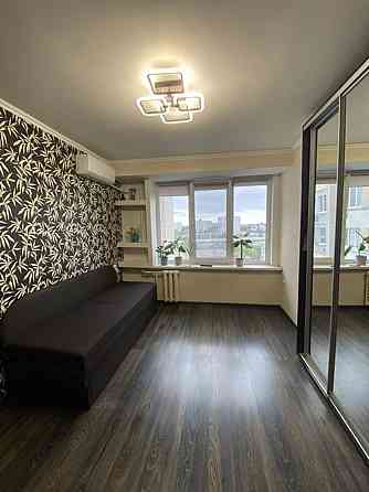 Продаж Квартира 1-кімнатна, 10/12 поверх на Миропільська, 15б Киев