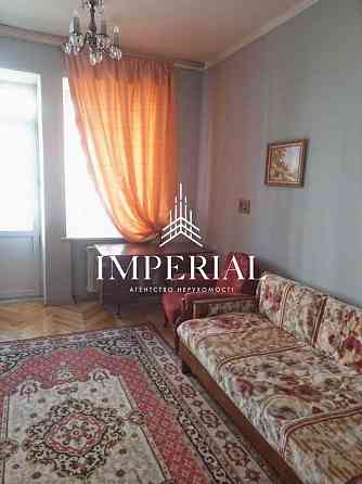 Продаж Квартира 2-кімнатна, 5/5 поверх на вул. Юлії Здановської Київ