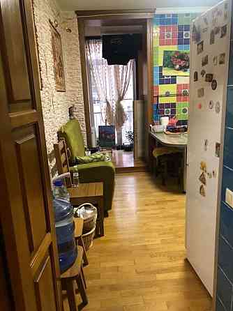 Продаж Квартира 1-кімнатна, 3/6 поверх на Регенераторна, 4 Киев