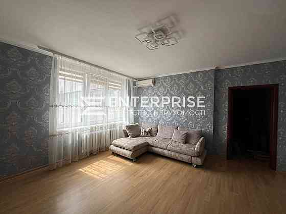 Продаж Квартира 2-кімнатна, 17/23 поверх на вул. Пчелки Елены Kiev