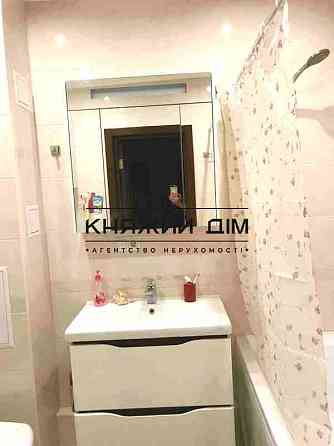 Є ГЕНЕРАТОР. Оренда 2-х. кімнатної роздільної квартири на Осокорках. м. Осокорки 10ть хв. Київ