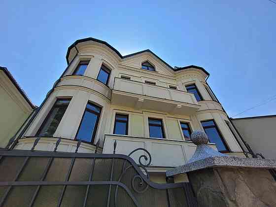 Продаж Будинок на вул. Республіканська Івано-Франківськ