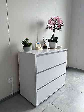 Оренда Квартира 1-кімнатна, 26/26 поверх на Миколи Бажана, 17А Киев