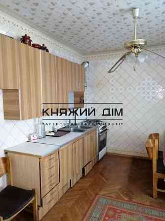 Продаж 3-поверховий Будинок з ділянкою 24 сот 294 кв.м   Личанка