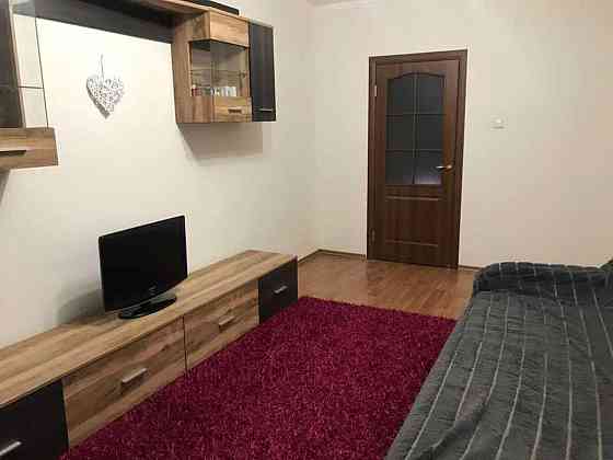 Оренда Квартира 1-кімнатна, 7/25 поверх на ул. Григория Ващенко Kiev