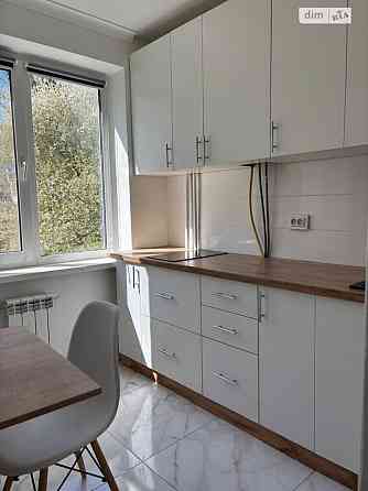 Оренда Квартира 2-кімнатна, 2/5 поверх на Космонавтів Вінниця