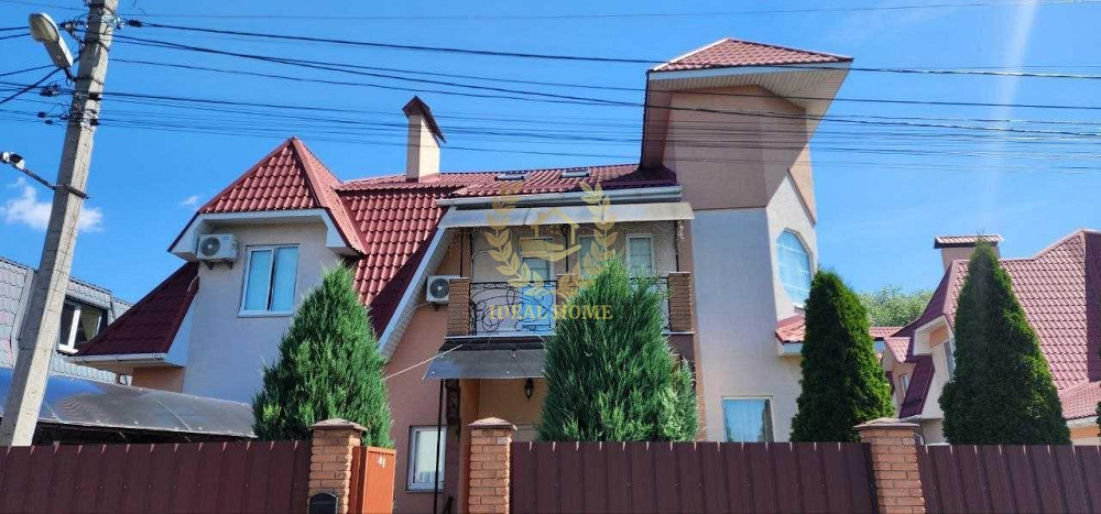 Продаж Будинок 6-кімнатний  - фото 1