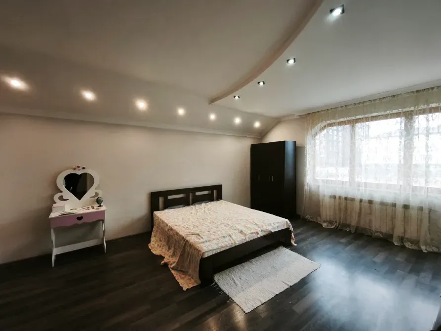 For sale 2-storey House with land 12 ares 293 sq.m 7+ rooms at Володимирська Uzhhorod - photo 18