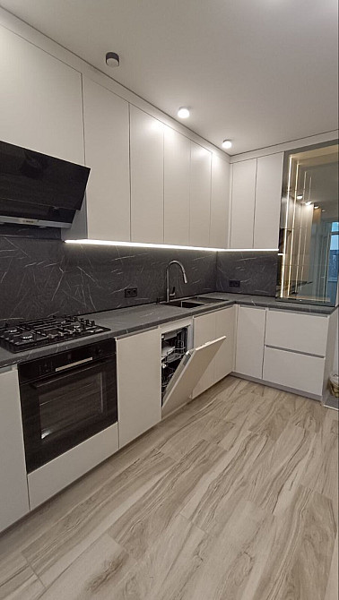 Продаж Квартира 1-кімнатна, 9/10 поверх на Целевича Ивано-Франковск - изображение 5