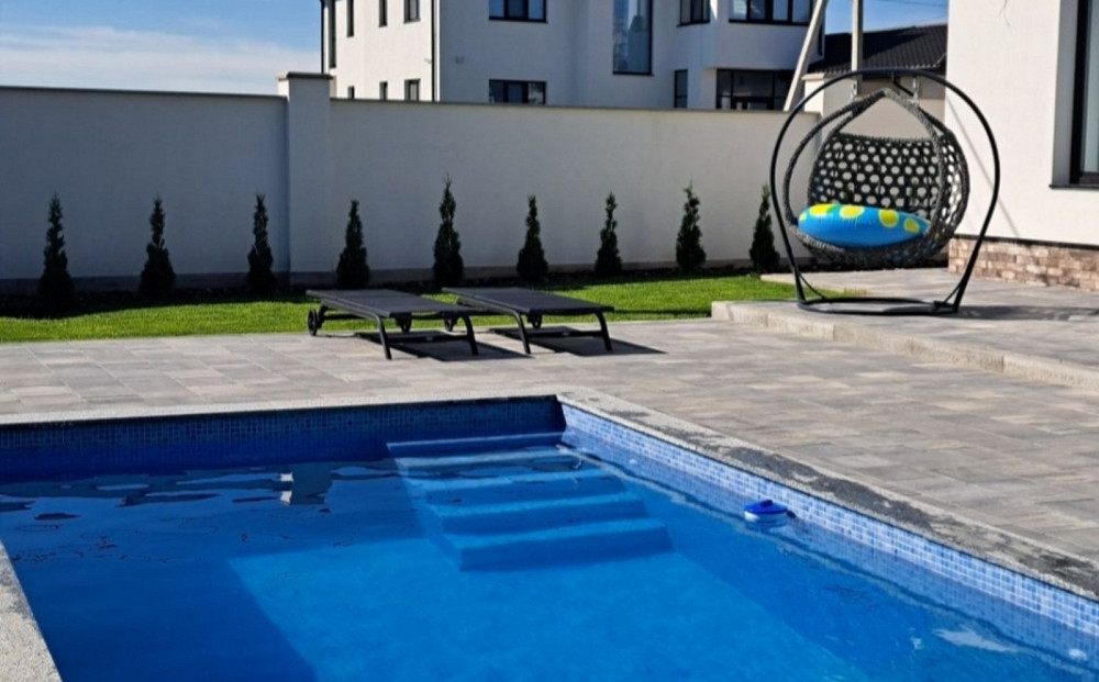 Продається новий сучасний будинок з басейном і терасою Байківці - фото 1