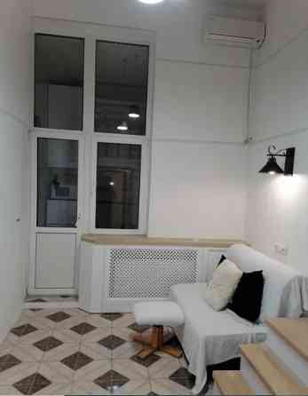 Продам 1 комнатную  квартиру на Черемушках Одеса