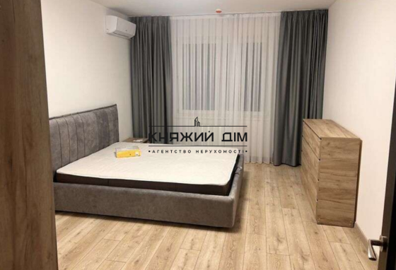 Оренда Квартира 1-кімнатна, 19/25 поверх на Софьи Русовой ул. Киев