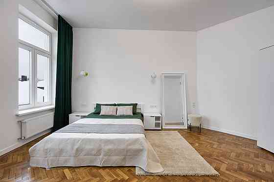 Оренда Квартира 1-кімнатна, 4/4 поверх на вул. Святого Теодора Львів