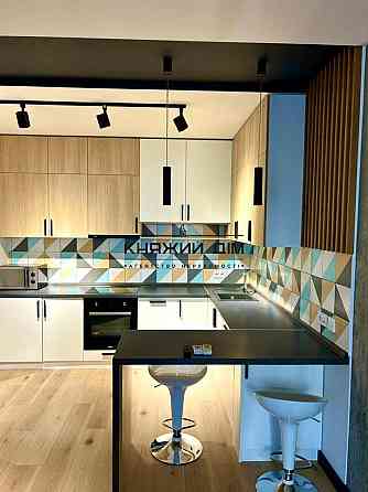 Оренда Квартира 1-кімнатна, 13/26 поверх на Заречная ул. Киев