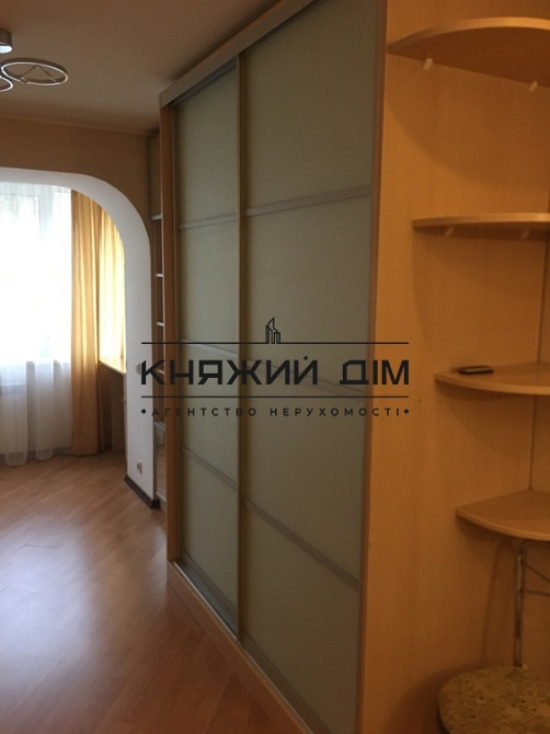 Оренда Квартира 1-кімнатна, 2/5 поверх на Вавиловых ул. Киев - изображение 2