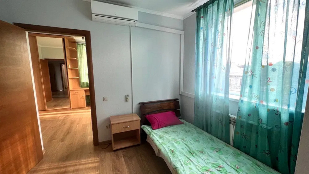 Оренда Квартира 3-кімнатна, 2/3 поверх на Садова, 191-а Киев - изображение 9