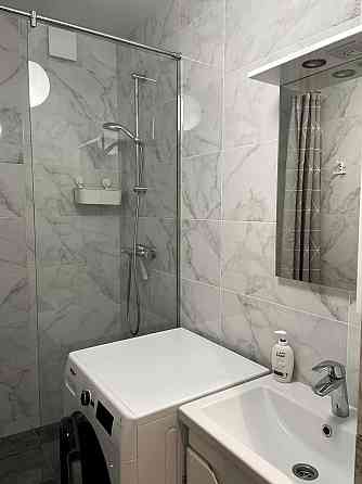 Оренда Квартира 1-кімнатна, 6/9 поверх на Василя Яна, 16 Киев