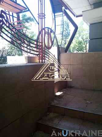 Продаж комерційне приміщення на ул. Елисаветинская, 7 приміщень - 4, поверх - 1 Одеса