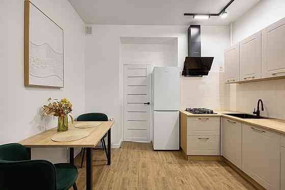 Оренда Квартира 1-кімнатна, 4/4 поверх на вул. Святого Теодора Львів