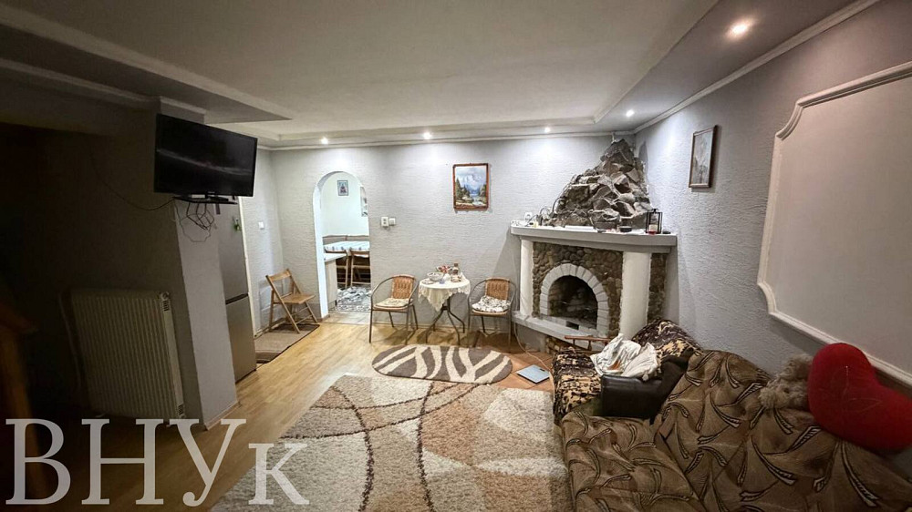 Продаж Квартира 5-кімнатна, 2/3 поверх на Князя Лаборця Чоп - фото 2