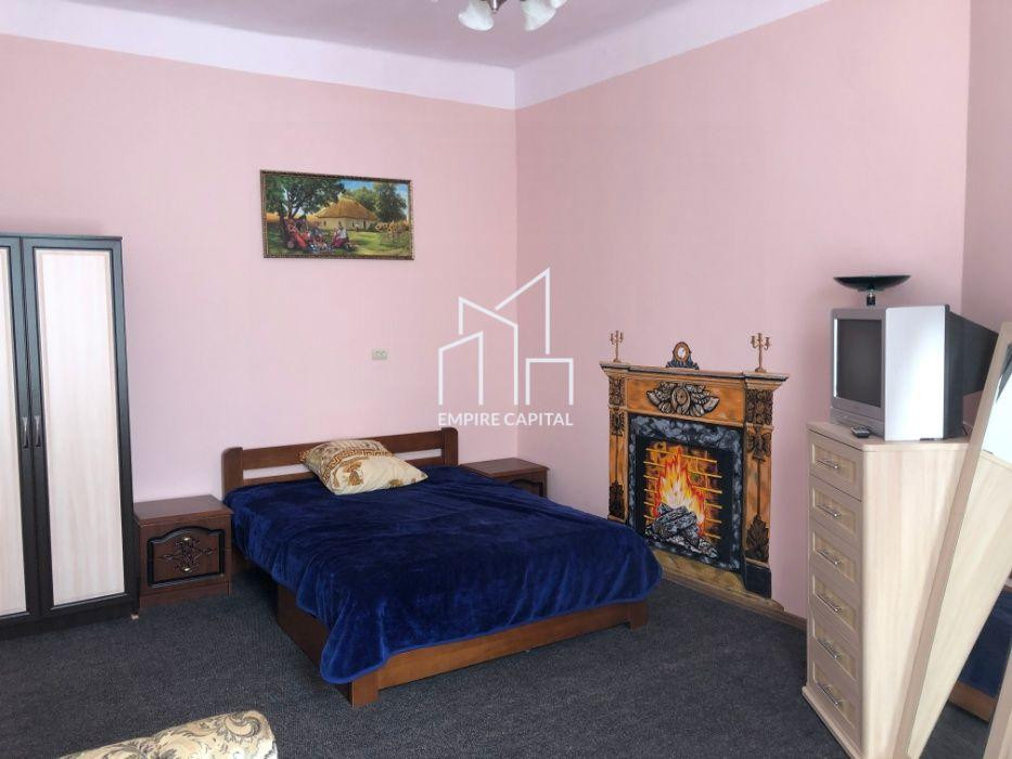 Оренда Квартира 3-кімнатна, 3/3 поверх на вул. Шевченка Тараса Львів - фото 1