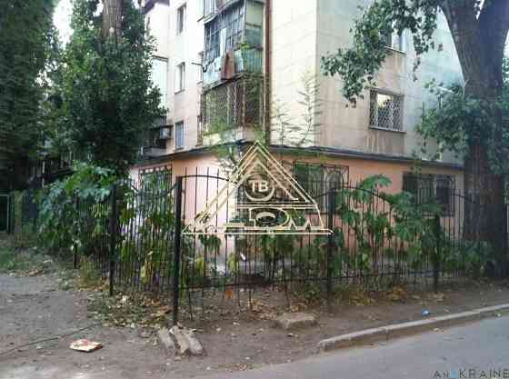 Продам 4-комнатную квартиру на Маршала Жукова Одеса