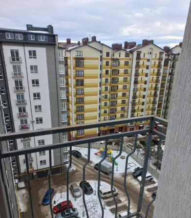 Продаж Квартира 5-кімнатна, 10/11 поверх на вул. Довженка О. Івано-Франківськ