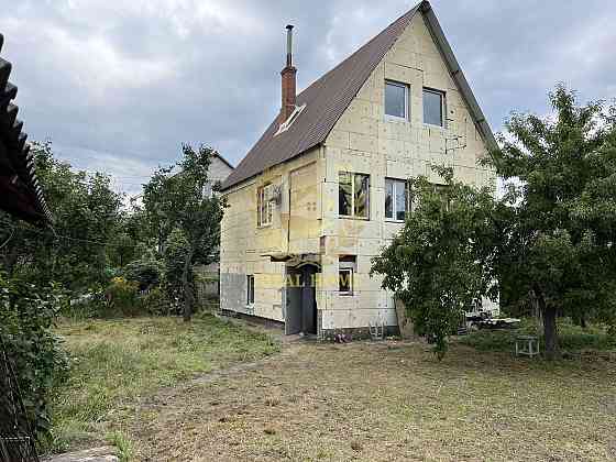 Продаж Будинок 4-кімнатний Киев
