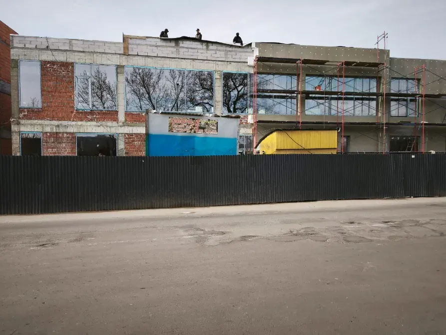 Продаж Торгово-офісний центр площа 790 кв.м на Андрія Палая 2А Ужгород - фото 2