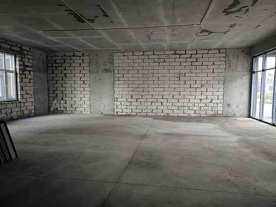 Оренда офісне приміщення на Олександра Олеся вул., 8А приміщень - 1, поверх - 1/2 Kiev