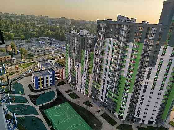 Продаж Квартира 3-кімнатна, 21/24 поверх на Івана Виговського вул., д. 10Л Київ