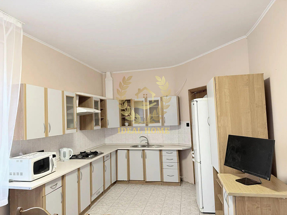 Продаж Будинок 6-кімнатний на Полевая ул., 4  - фото 8