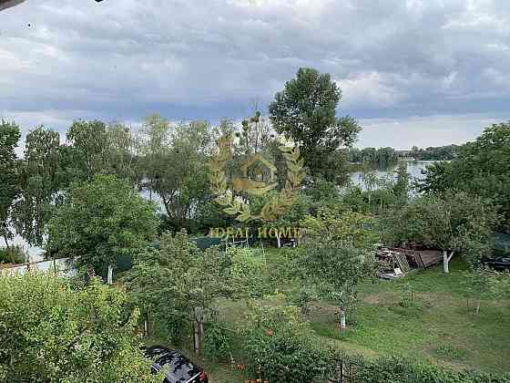 Продається дім біля метро Славутич на березі оз. Мартишів Київ