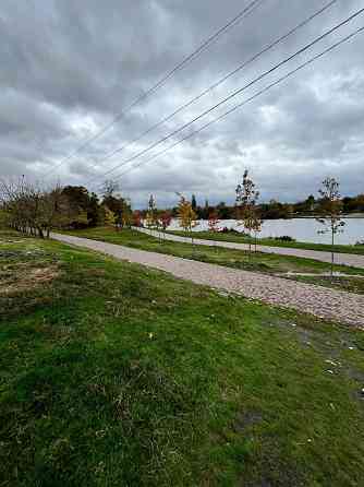 Продаж Квартира 3-кімнатна, 4/9 поверх на Радужная вул., д. 17 Kiev