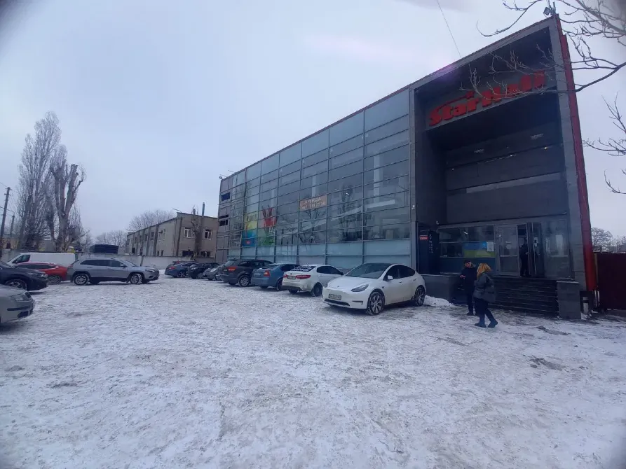Здається Приміщення вільного призначення площа 1510 кв.м Дніпро Вул. Космічна Дніпро - фото 1