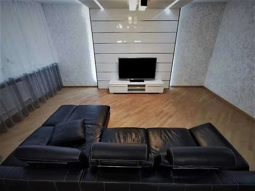 Оренда Квартира 3-кімнатна, 22/25 поверх на пр. Героев Сталинграда Київ - фото 1