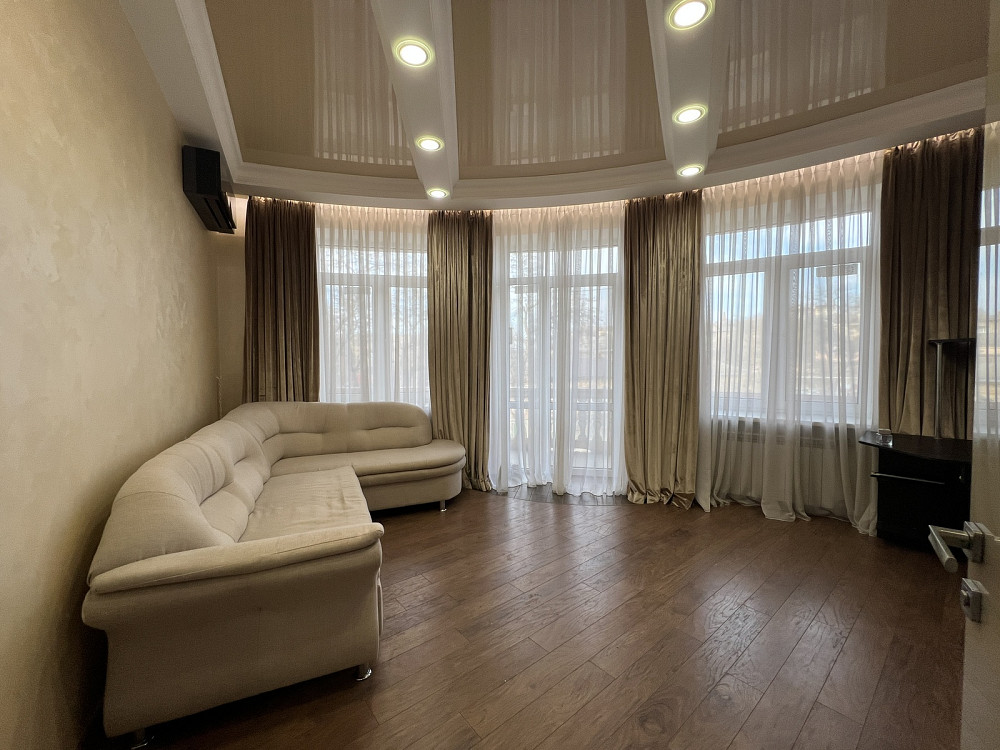 Продаж Квартира 3-кімнатна, 3/4 поверх на Садиковская ул., 1 Odessa - photo 1