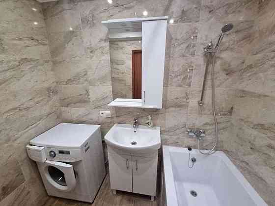 Оренда Квартира 2-кімнатна, 10/25 поверх на ул. Заречная Kiev