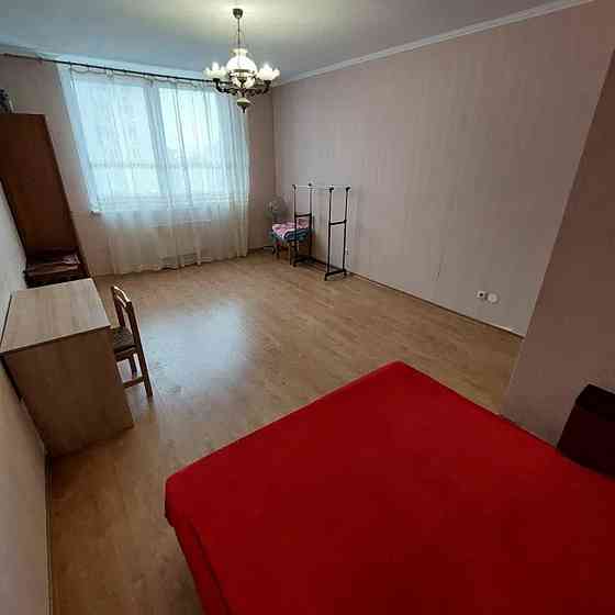 Оренда Квартира 1-кімнатна, 23/25 поверх на Чавдар, 11 Kiev