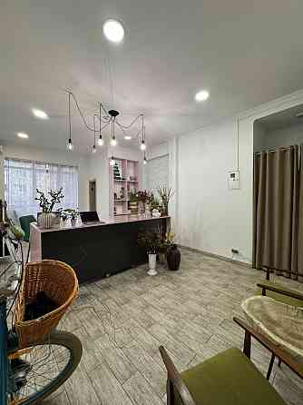 Оренда торгове приміщення на вул. Січових Стрільців поверх - 1/5 Івано-Франківськ