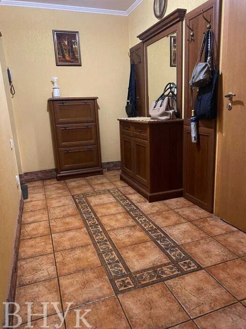 Продаж Квартира 3-кімнатна, 1/5 поверх на Аврама Лінкольна Львів - фото 3