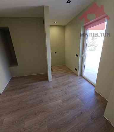 Сучасний будинок з ремонтом! Uzhhorod