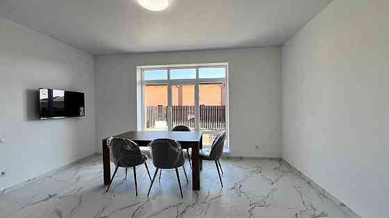 Оренда Будинок 2-кімнатний на вул. Гайдамацька Запитів