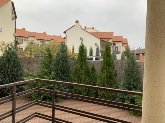 For sale 3-storey House with land 3 ares 220 sq.m 5 rooms at Академика Вавилова Odessa
