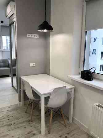 Оренда Квартира, 15/22 поверх на Харьковское шоссе Київ