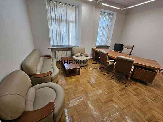 Оренда офісне приміщення на вул. Курская ул./Генерала Генадія Воробйова поверх - 1/5 Київ