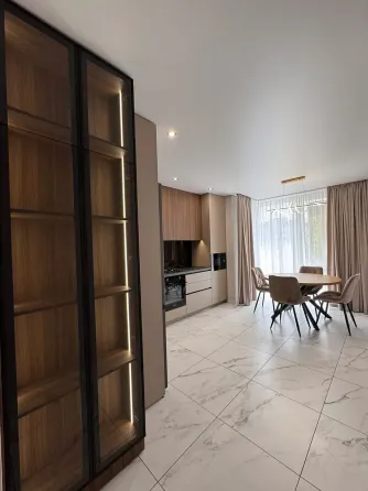 Продажа 2к Квартира 66 кв.м Юніон Ивано-Франковск