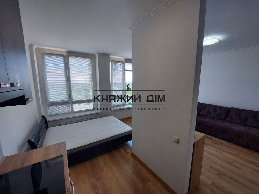 Оренда Квартира 1-кімнатна, 10/12 поверх на Заречная ул. Київ - фото 9