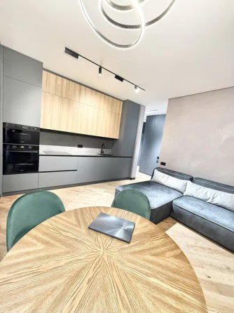 Оренда Квартира 1-кімнатна, 3/30 поверх на вул. Андрія Верхогляда, 14а Kiev